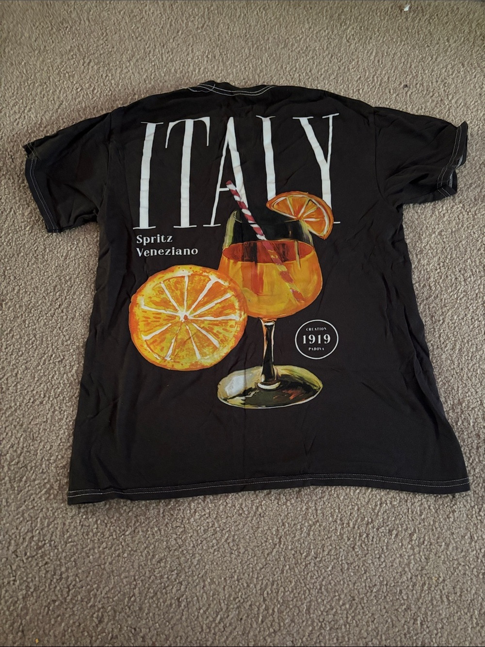 Strange Daze-Italy Spritz Graphic Tee — Women’s size medium